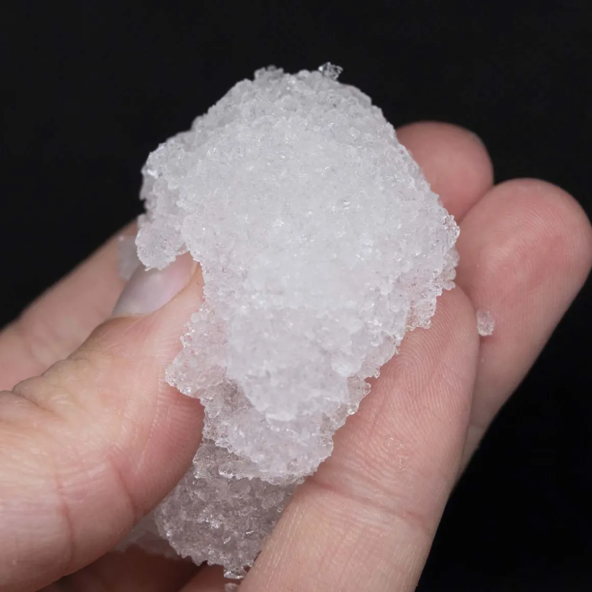Fejksnö