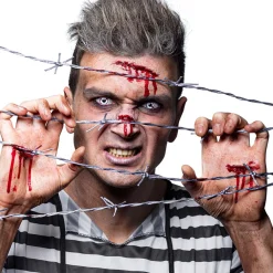 Halloweenlinser, Imprisoned 7 dagar