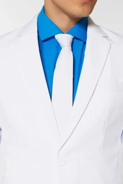 Opposuits, White Knight